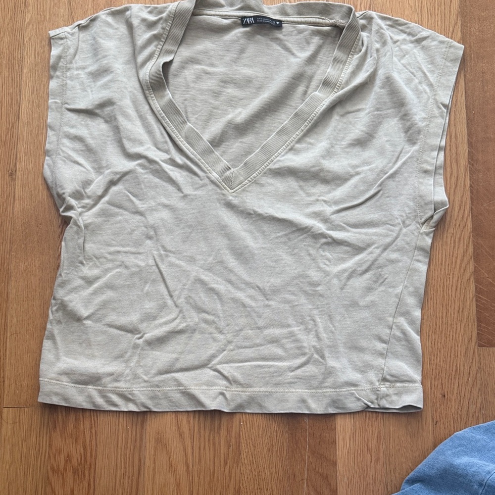 Zara Light Gray V-Neck Blouse